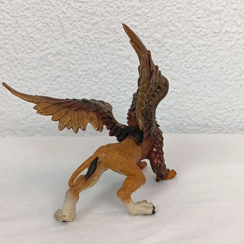Safari griffin mythical